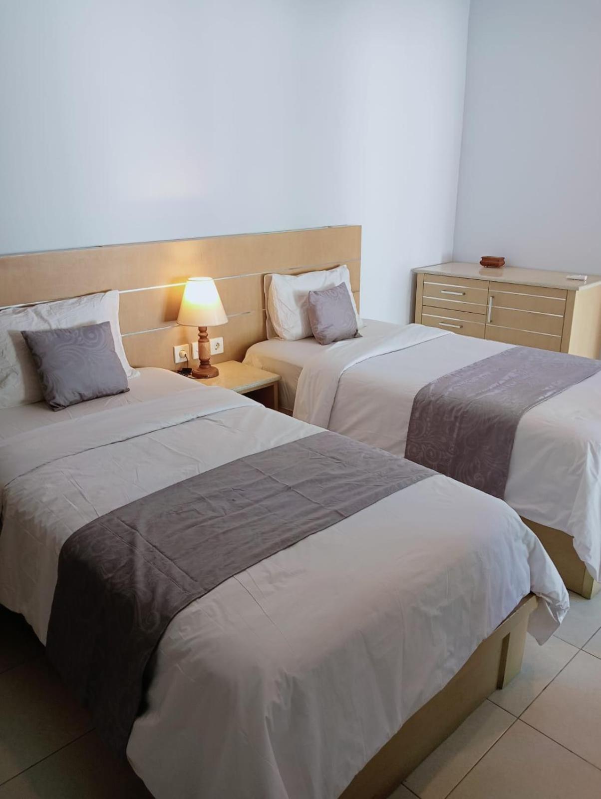 Glisten Up Side Sanur! Villa Sanur (Bali)